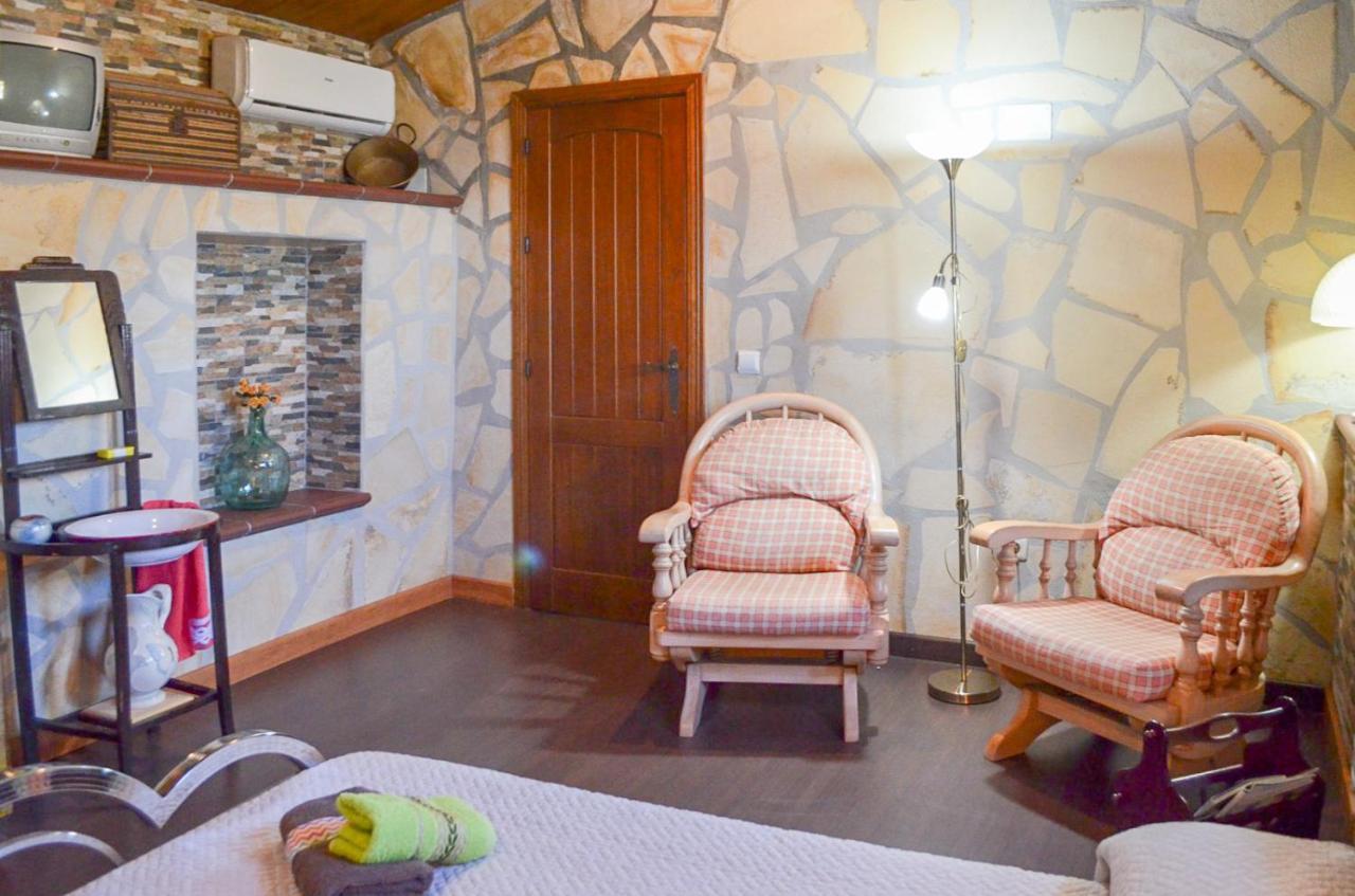 Holiday home Casa Esparragueras